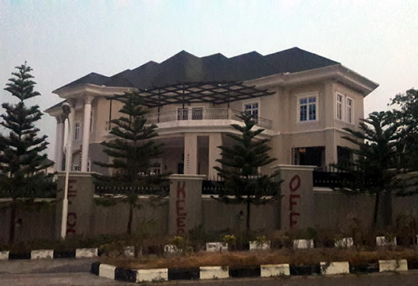Alex-Badehs-house