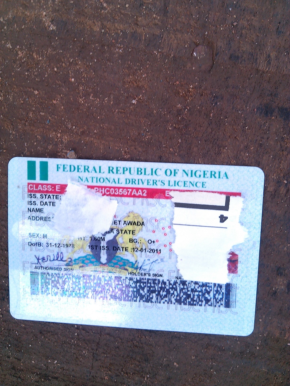 one of the fake drivers licence with identity of the owner    protected (1)