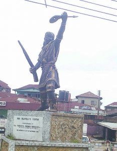 Iba’s statute at popular Beere round about, Ibadan