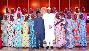 PRESIDENT BUHARI RECEIVES 21 CHIBOK SCHGIRLS
