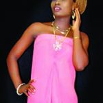 esther-akomas