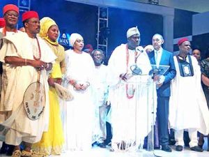 • L-R- Gov. Obiano and wife, Olori Wuraola, Ooni of Ife and Ben Bruce