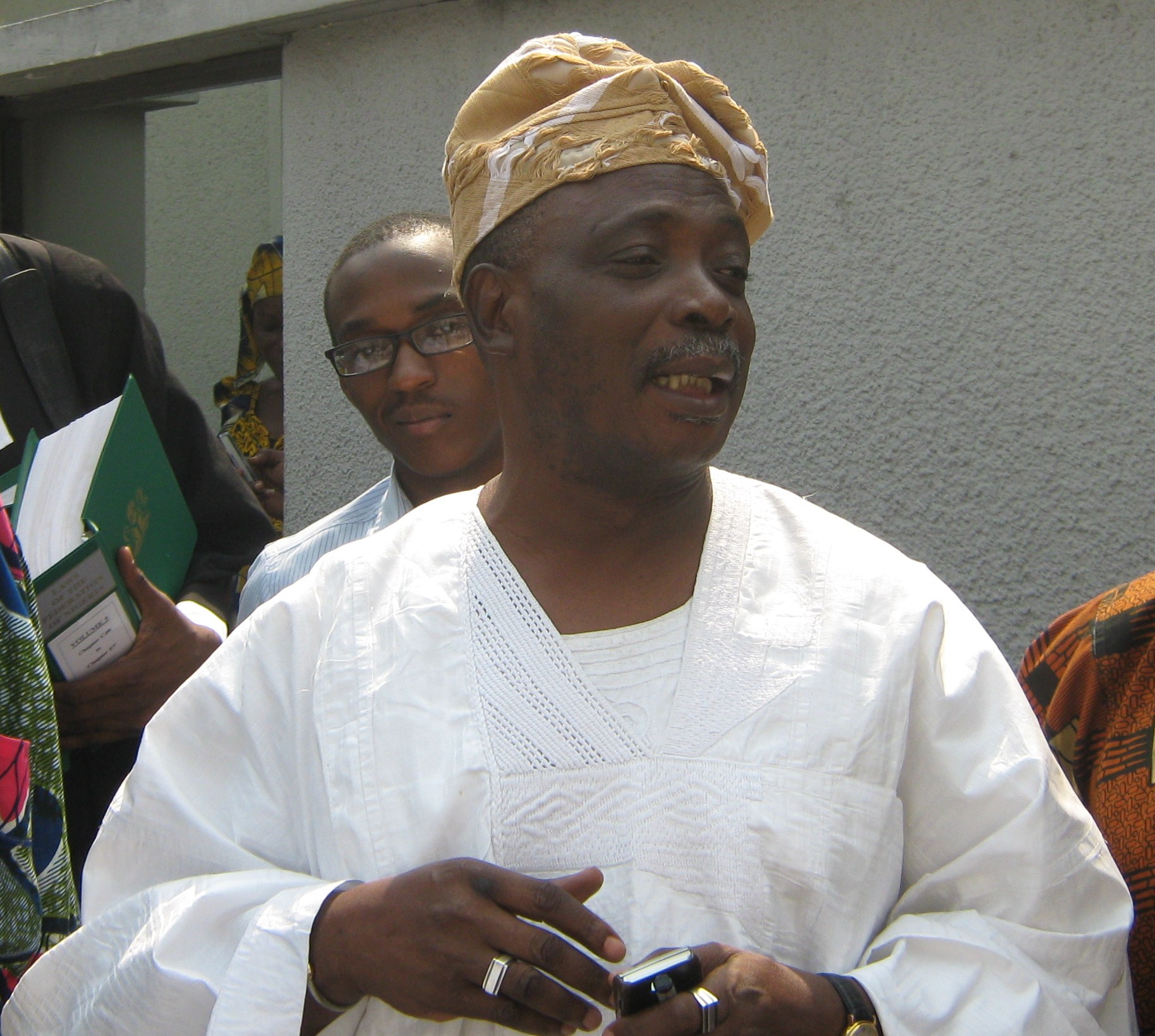 Ladoja-assures-to-make-councils-centres-of-devt