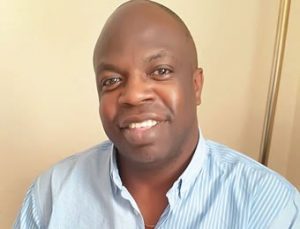 Tunde Adelakun