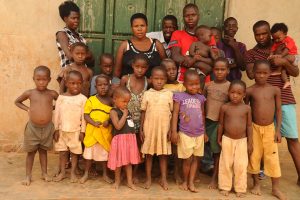 Nabantazi-second-at-the-back-row-with-her-children