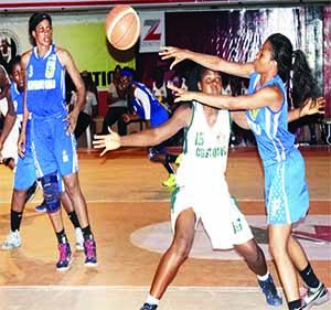 Nwakamma (r) in action for First Bank