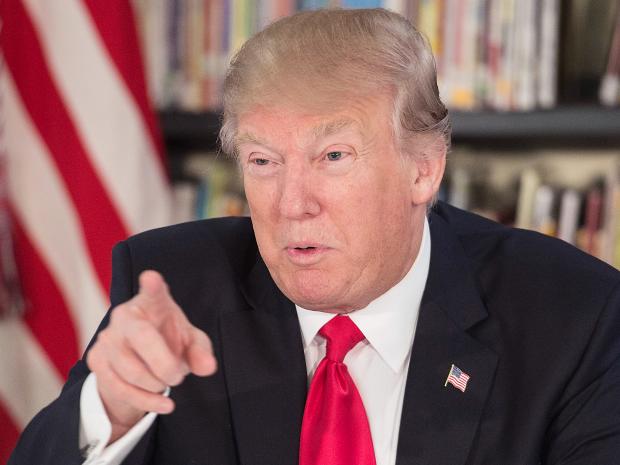 Trump-issues-threat-to-Comey