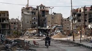 Fighting, air strikes intensify Damascus 