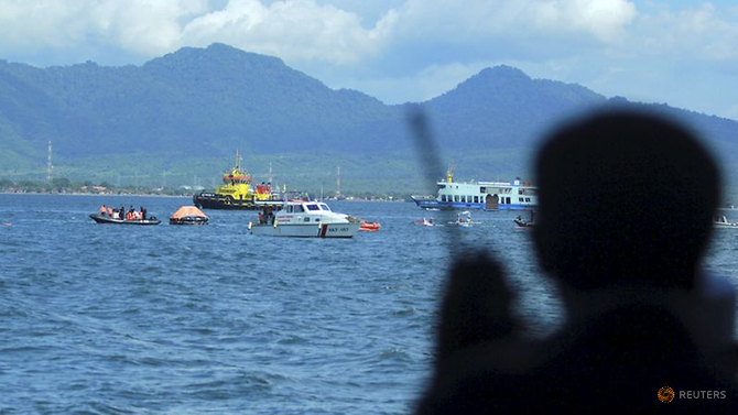 speedboat