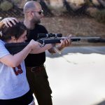 ISRAEL-PALESTINIAN-SETTLERS-TOURISM-GUNS