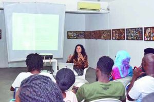 FotoFactory.Lagos Eva Maria Ocherbauer teaching