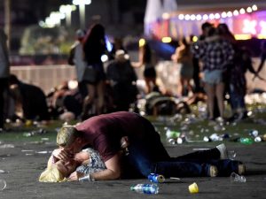 vegas-shooting1-gty-ml-171002_4x3_992