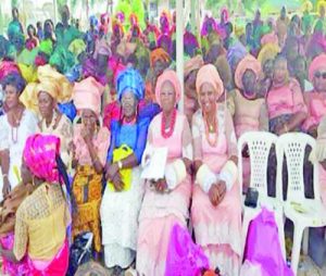 Women at the Ofala festival