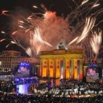 brandenburg_gate_berlin_new_years_eve_fireworks