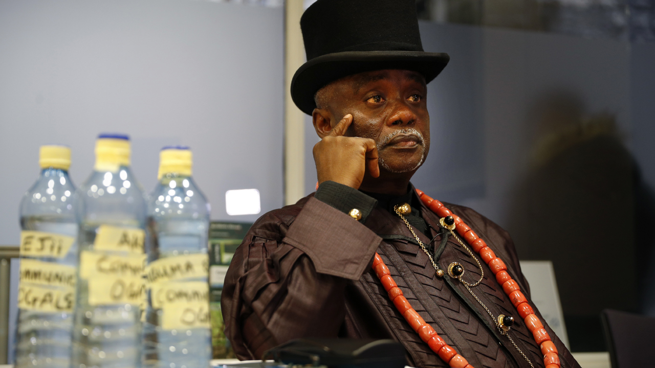 Nigerian-king-takes-Shell-to-court-in-London