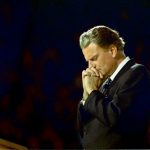 billygraham-praying