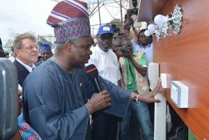 Amosun-officially-switching
