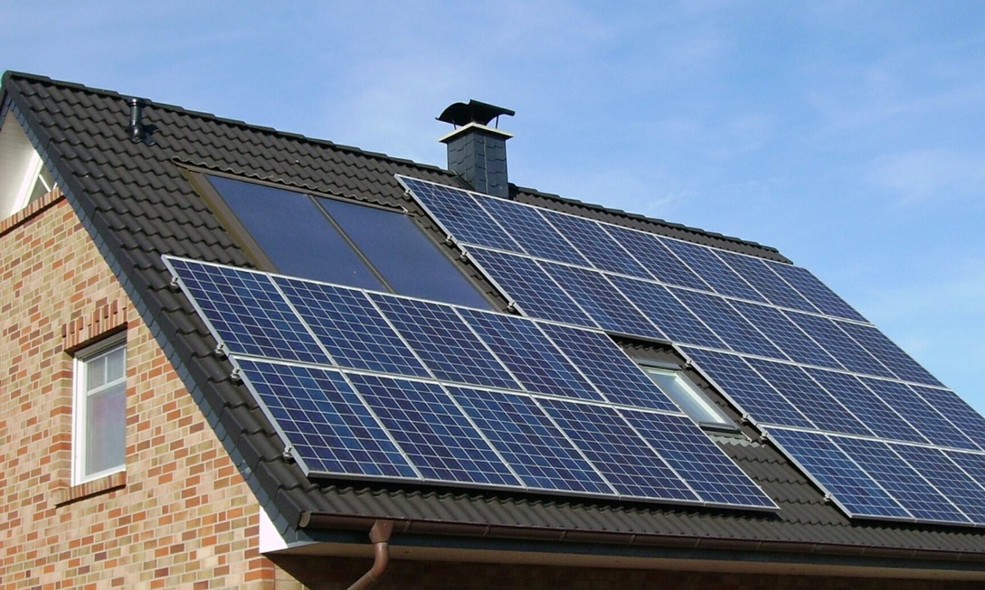 cropped-solar-panel-array-1591358_1280