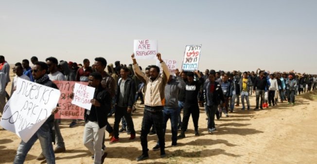 migrants