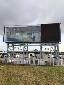 #Maninthebox