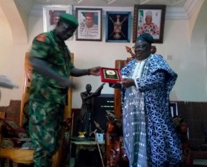TARABA – COAS – BURATAI – AKU UKA