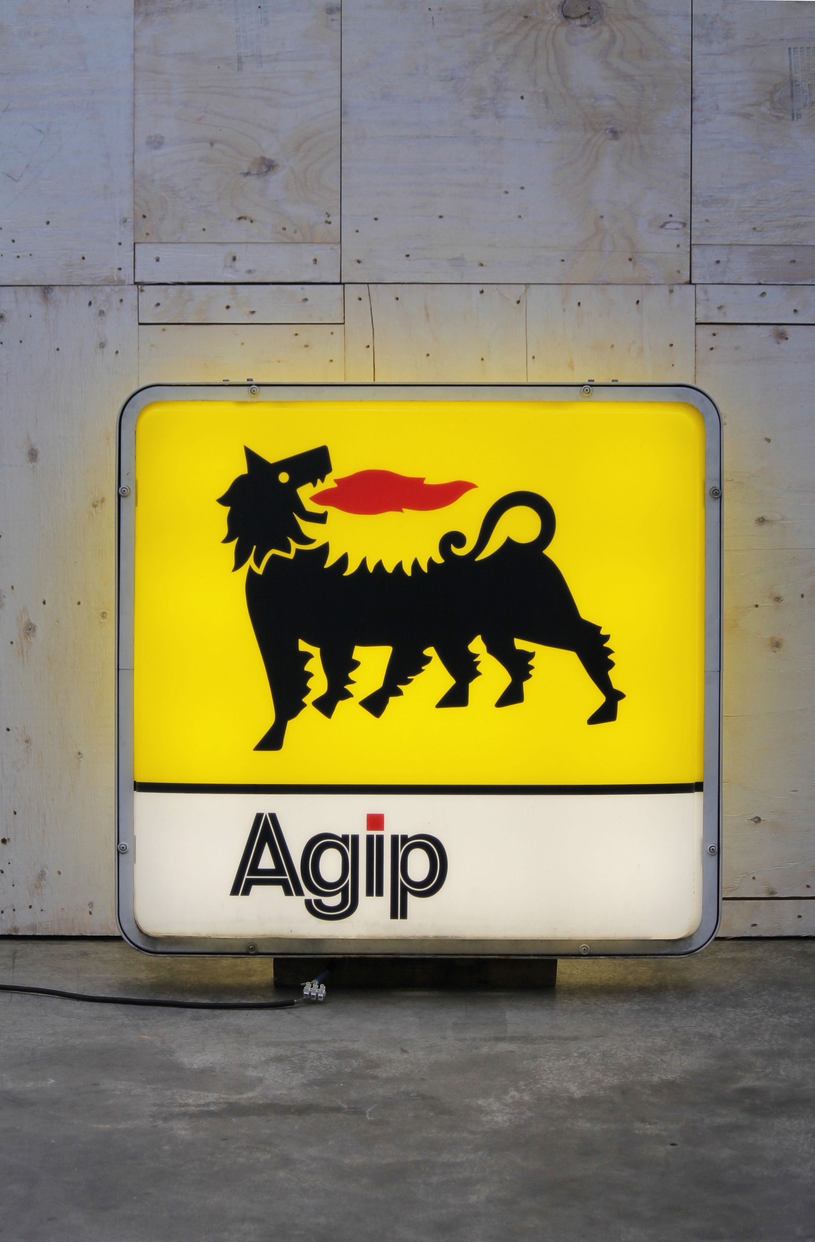 AGIP OIL