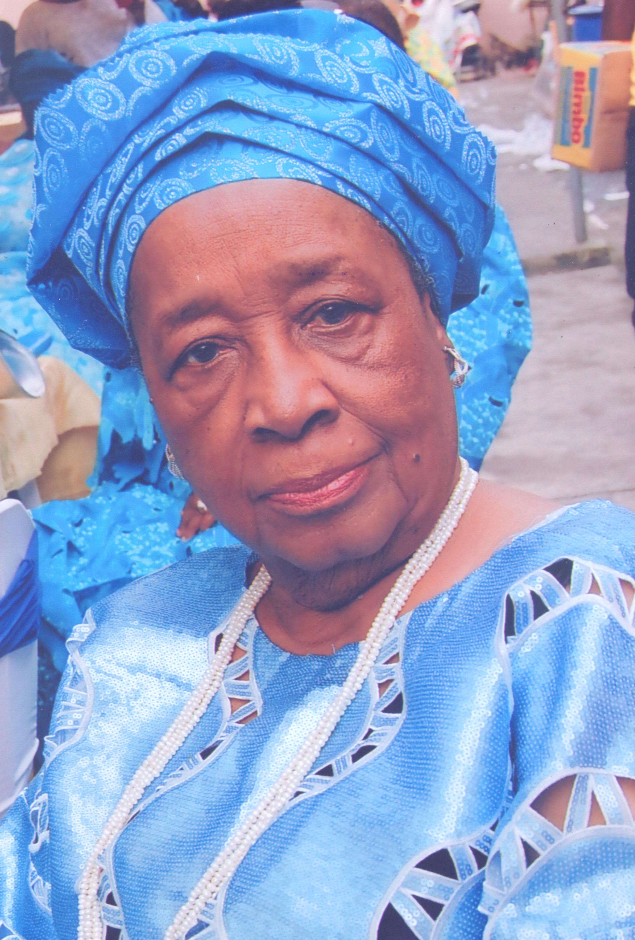 CHIEF-OLAKUNRI