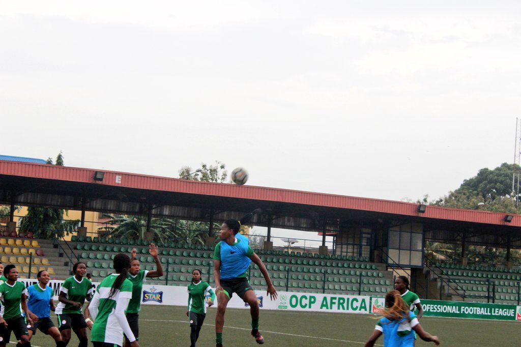 SUPER FALCONS