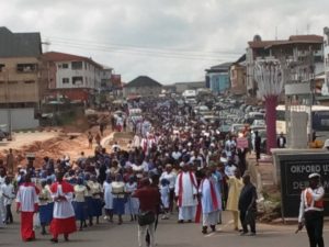 CATHOLIC PRIESTS – PROCESSION