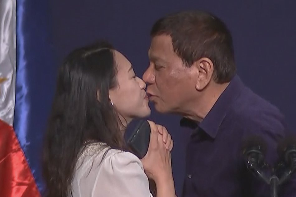 duterte-kiss