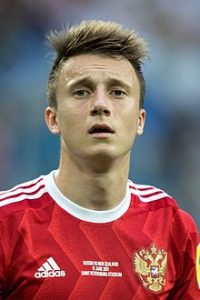 220px-Aleksandr_Golovin