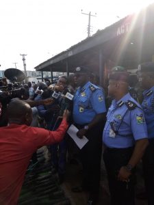 CP Umar addresing journalists during the parde of suspects yesterday