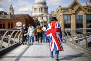 ON-CH596_ukflag_M_20171013165519