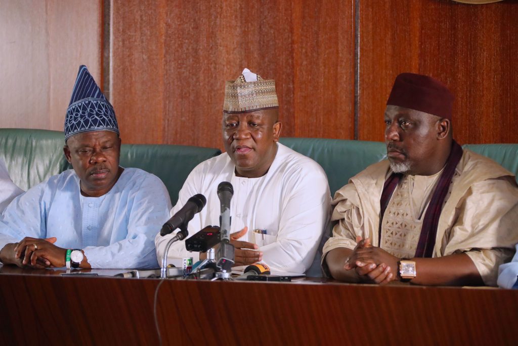 PRESIDENT BUHARI RECEIVES FIVE APC GOVERNORS