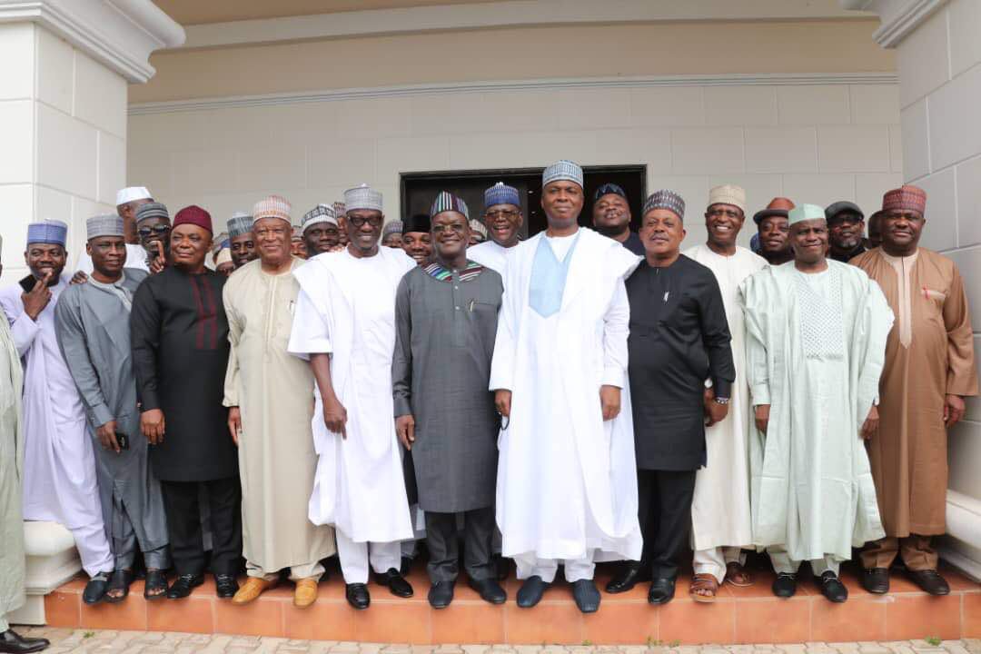 SECONDUS, SARAKI, OTHERS