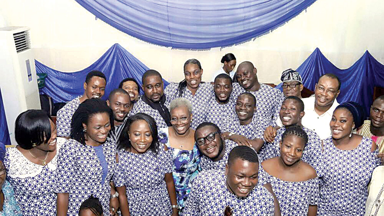 Group-photograph-of-AYF