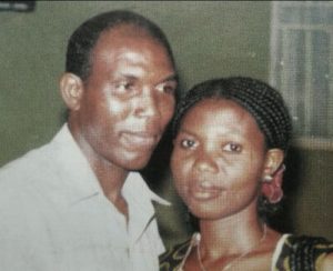 LATE COUPLE