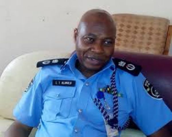 Olukolu_