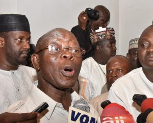 APC-National-Chairman-briefs-State-House-Correspondents-at-the-Presidential-Villa-in-Abuja