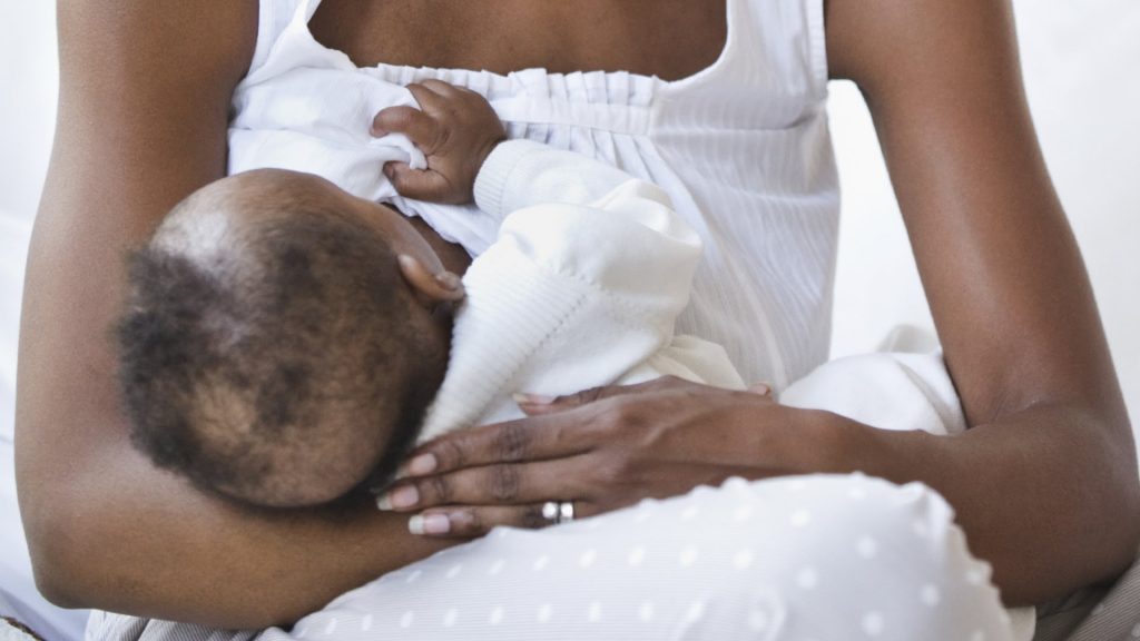 mum breastfeeding