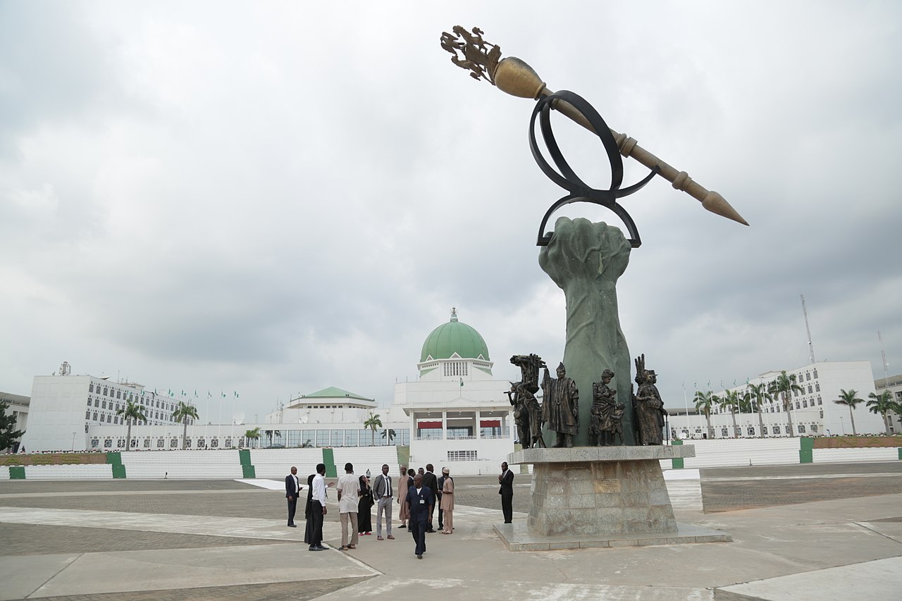 1280px-Nigerias_National_Assembly_Building_with_the_Mace
