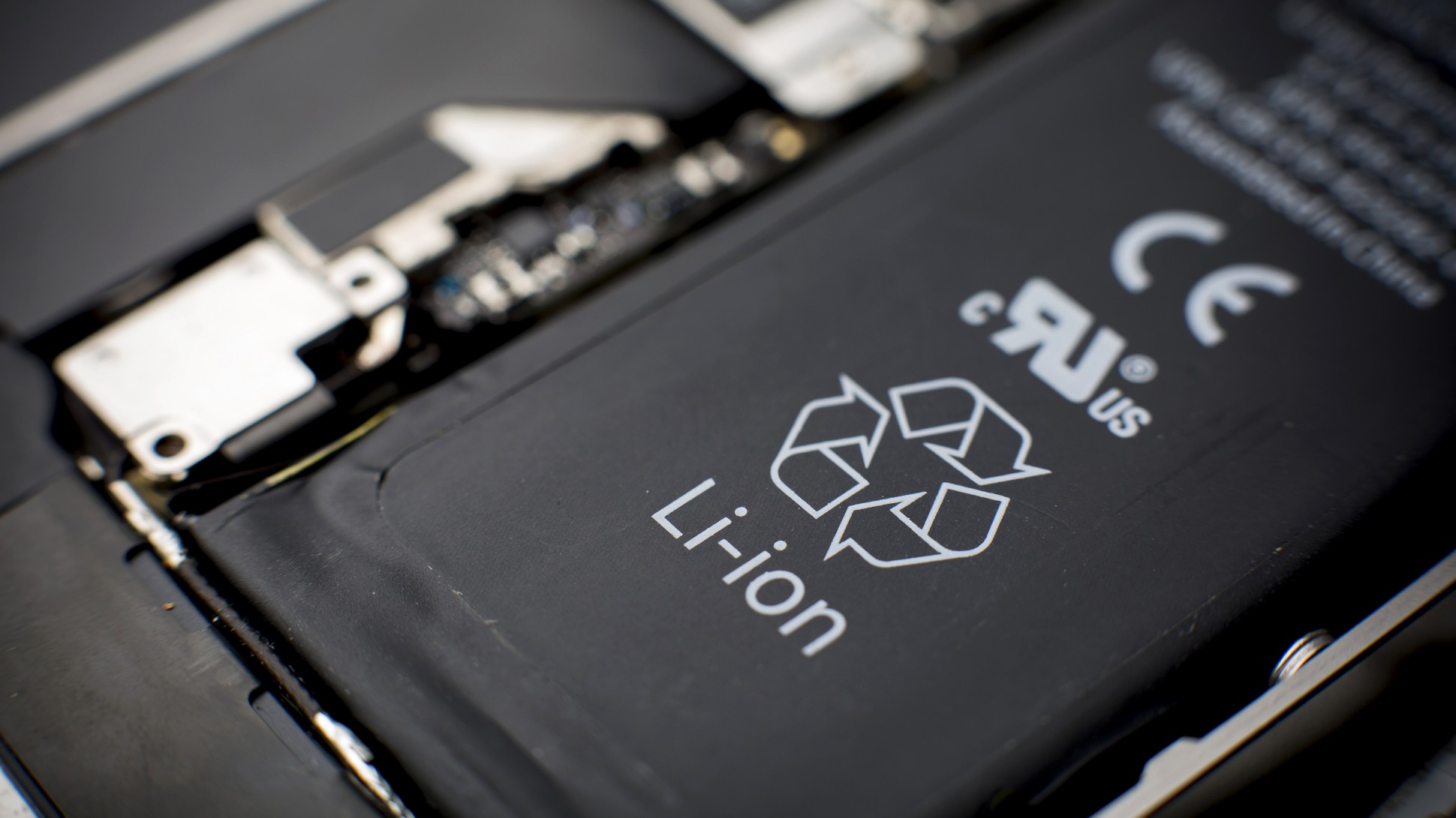 PHONE BATTERY