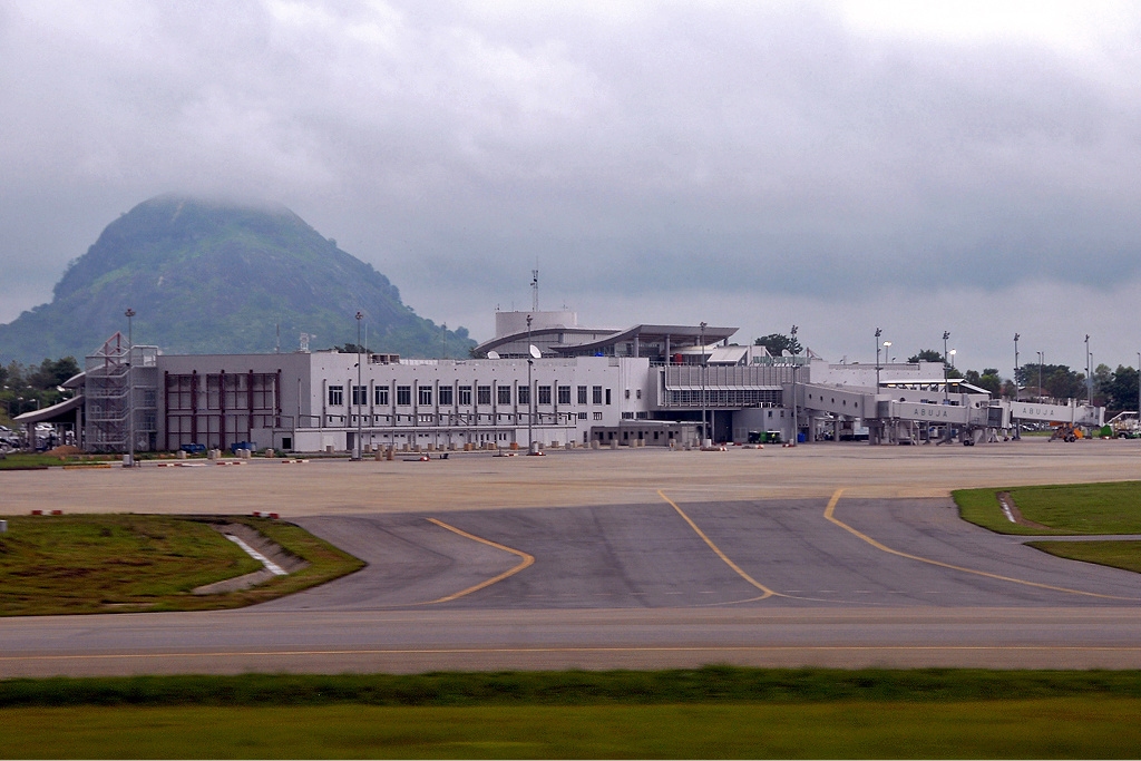 Abuja_Airport_Iwelumo-1