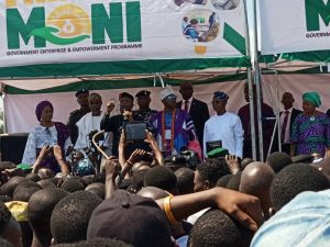 Osinbajo-TraderMoni-Iwo-1