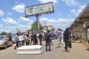Angry youths protest Abia pipeline explosion