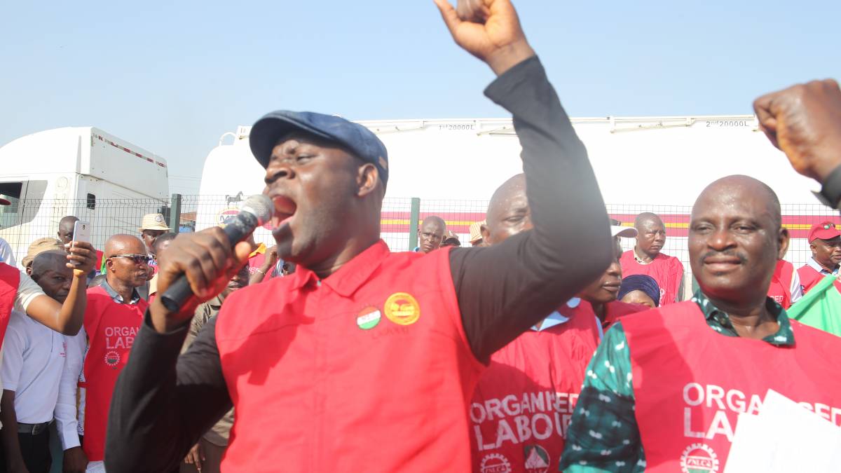 protest organised labour minimum wage