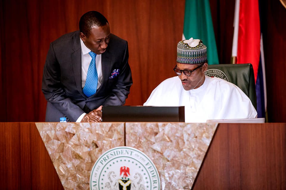Buhari signs Executive Order 8 against money laundering, tax evasion