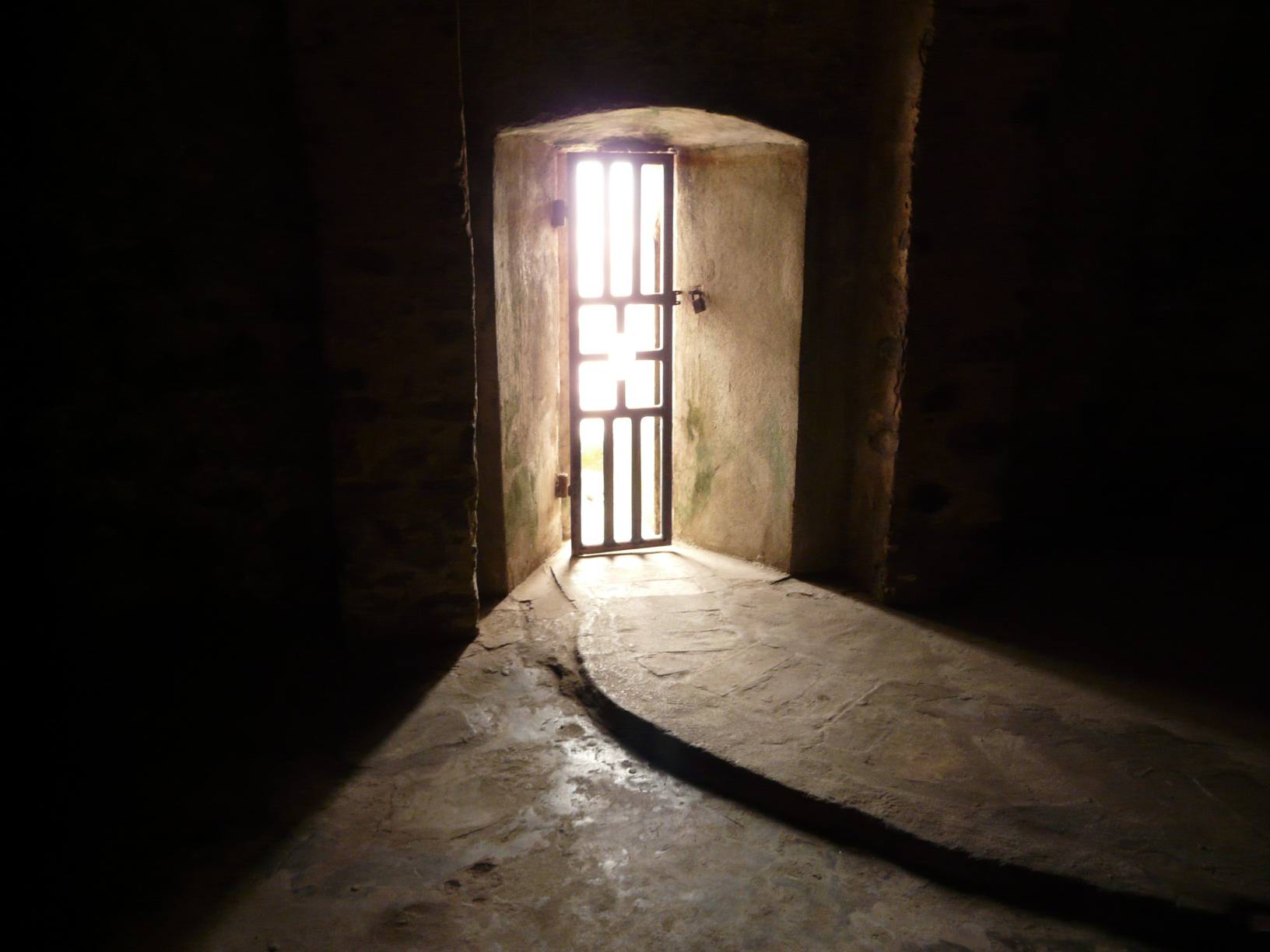 Political ‘slave’ merchants and the door of return