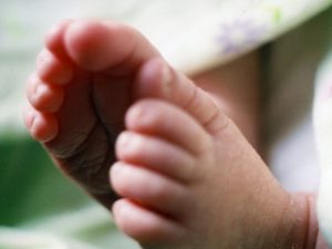 Wicked mum: Pastor’s daughter dumps 2-day-old baby in dustbin