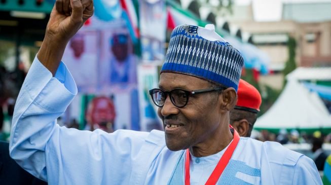 Buhari-Hand-653×365